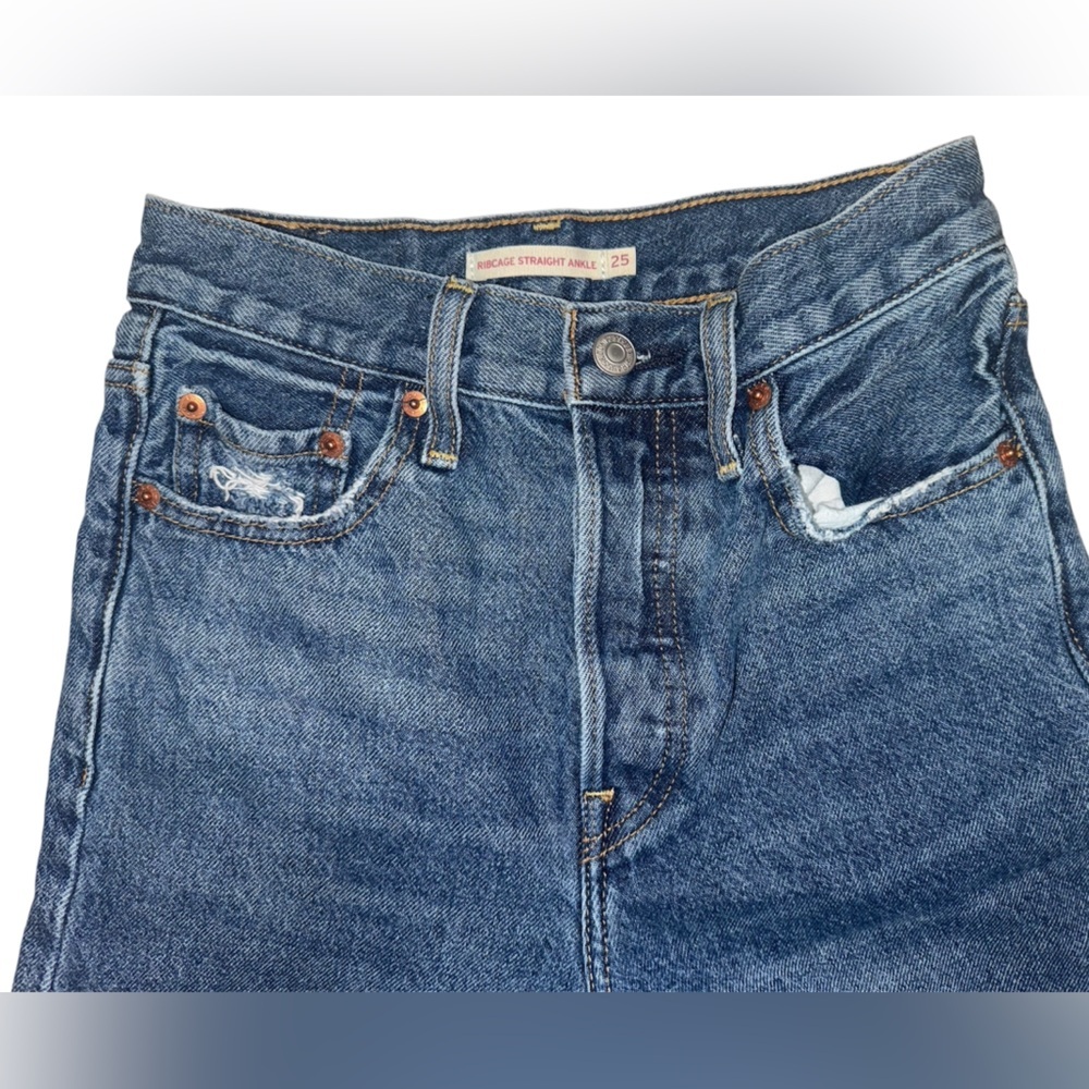 ⚡️Levi’s Ribcage Straight Ankle Jeans Size 25 Distressed Medium Wash - Picture 4 of 9